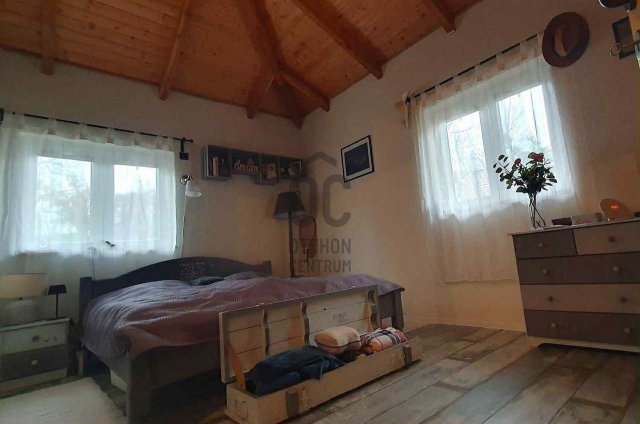 Eladó családi ház, Kiskunlacházán 98 M Ft, 3 szobás