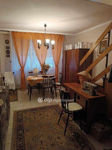 Eladó családi ház, Hajdúhadházon 36 M Ft, 4 szobás