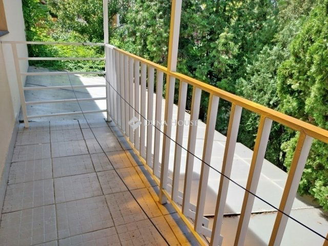 Eladó családi ház, Szegeden 185.9 M Ft, 4+1 szobás