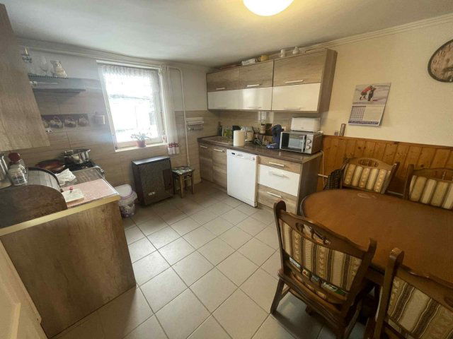 Eladó családi ház, Debrecenben 72 M Ft, 3 szobás