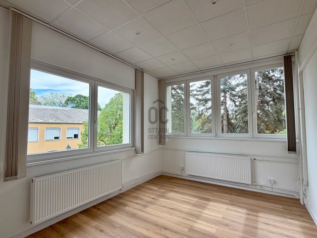 Kiadó iroda, Budapesten, I. kerületben 863 E Ft / hó