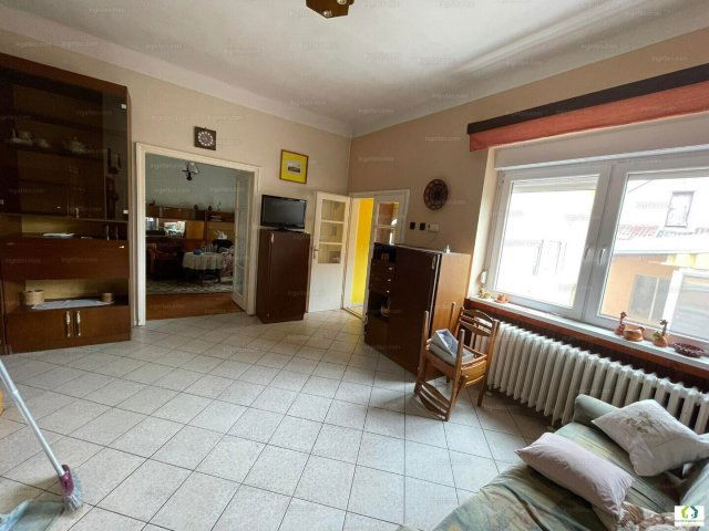 Eladó családi ház, Celldömölkön 39.9 M Ft, 4 szobás