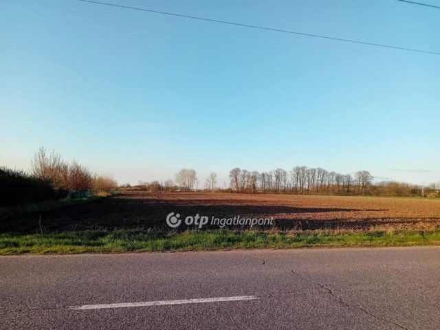 Eladó telek, Biharkeresztesen 8.7 M Ft / költözzbe.hu