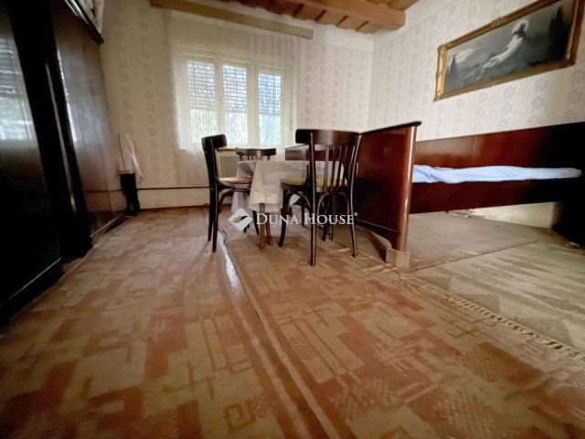 Eladó családi ház, Gávavencsellőn 6 M Ft, 2 szobás