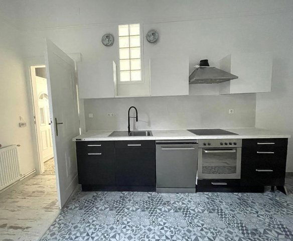 Kiadó téglalakás, albérlet, VI. kerületben, Székely Bertalan utcában