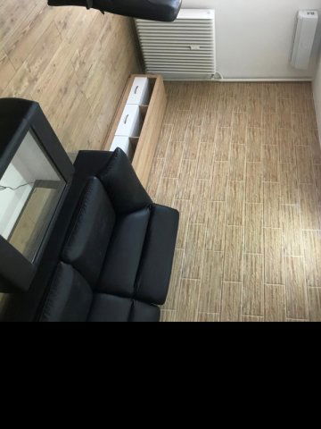 Kiadó panellakás, albérlet, Pécsett 180 E Ft / hó, 2 szobás