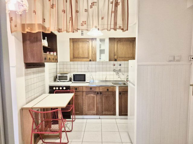 Kiadó téglalakás, albérlet, X. kerületben, Bodza utcában