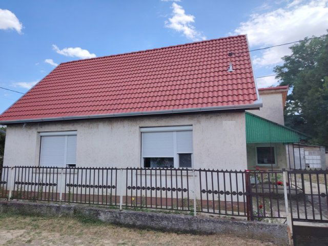 Eladó családi ház, Táborfalván 45.9 M Ft, 2+1 szobás