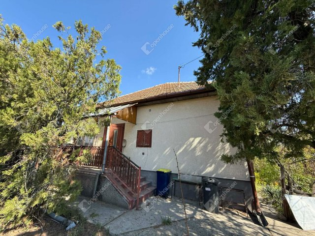 Eladó családi ház, Csévharaszton 43 M Ft, 4 szobás