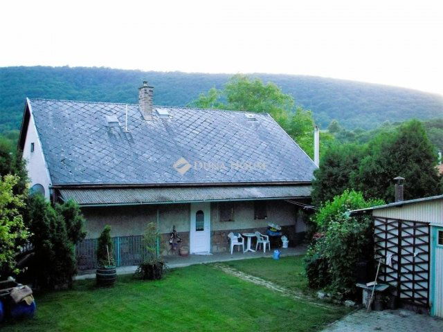 Eladó családi ház, Tardoson 69.9 M Ft, 4 szobás