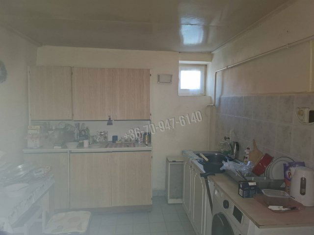 Eladó családi ház, Komádiban 10 M Ft, 3 szobás