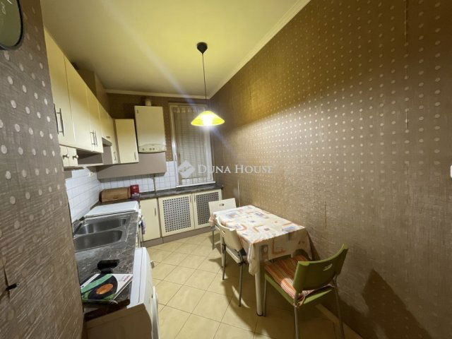 Kiadó téglalakás, albérlet, Zalaegerszegen 140 E Ft / hó