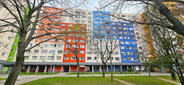 Eladó panellakás, Budapesten, III. kerületben 69.99 M Ft