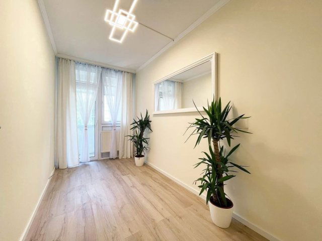 Eladó panellakás, Székesfehérvárott 66.5 M Ft, 3 szobás