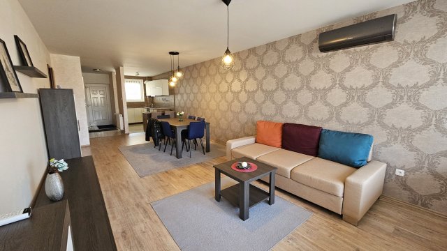 Eladó téglalakás, Debrecenben 115 M Ft, 3 szobás