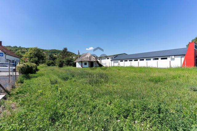Eladó ipari ingatlan, Szekszárdon 40 M Ft / költözzbe.hu