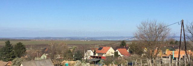 Eladó családi ház, Siófokon 99 M Ft, 3 szobás