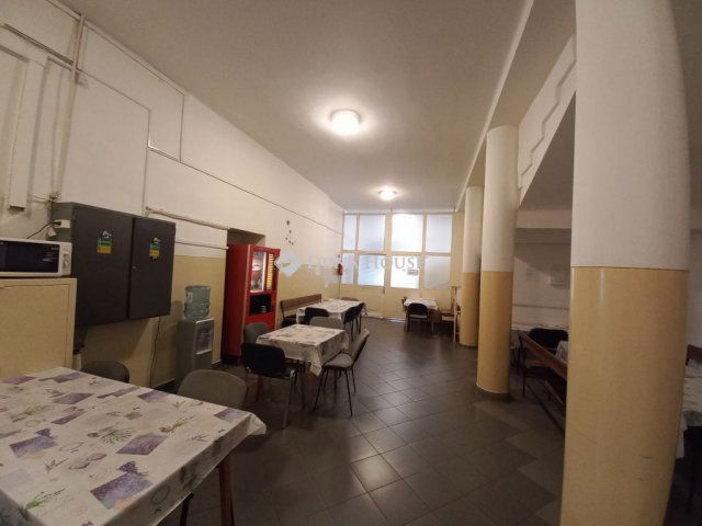 Eladó ipari ingatlan, Berettyóújfaluban 590 M Ft