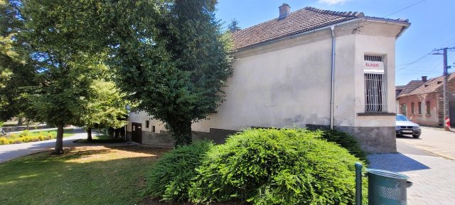 Eladó családi ház, Tapolcán 69 M Ft, 4 szobás