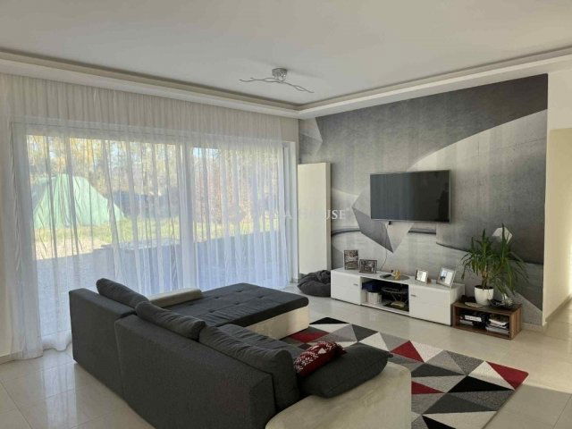 Eladó családi ház, Harkányban 149.9 M Ft, 4 szobás