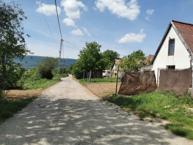 Eladó mezogazdasagi ingatlan, Héregen 18.2 M Ft, 1+1 szobás
