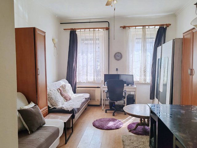 Eladó téglalakás, Budapesten, XX. kerületben 30.2 M Ft, 1 szobás
