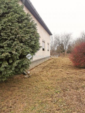 Eladó családi ház, Tiszakarádon, Ifjúság utcában 28 M Ft