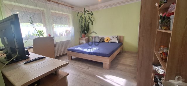 Eladó családi ház, Debrecenben 92 M Ft, 4 szobás