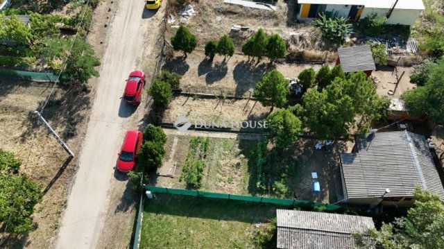 Eladó nyaraló, Dunaharasztin 19.9 M Ft, 2 szobás