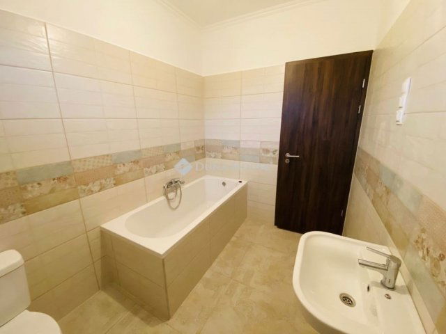 Eladó ikerház, Monoron 82 M Ft, 4 szobás / költözzbe.hu