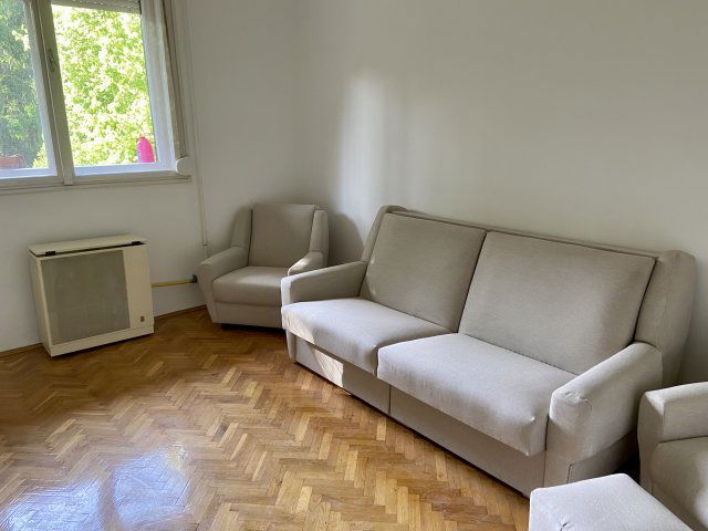 Kiadó téglalakás, albérlet, Debrecenben, Nagyerdei körúton