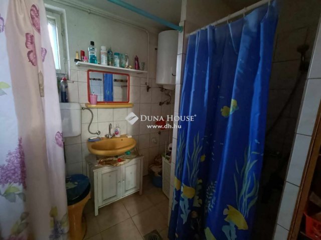 Eladó családi ház, Dunapatajon 15 M Ft, 5 szobás
