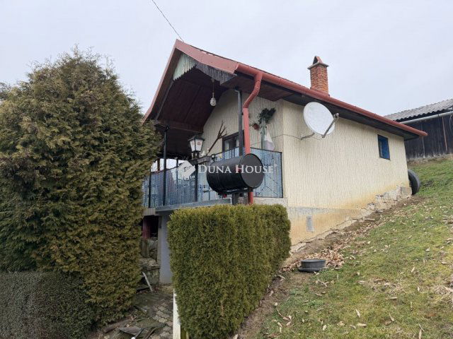 Eladó családi ház, Lentiben 4 M Ft, 1 szobás