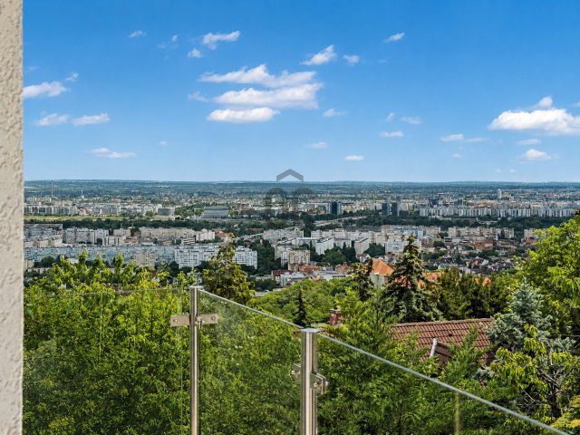 Eladó téglalakás, Budapesten, III. kerületben, Haránt utcában