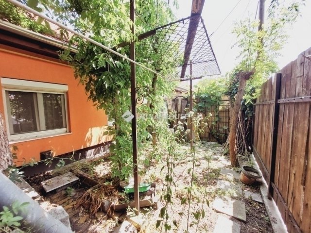 Eladó sorház, Budapesten, IX. kerületben 49.8 M Ft, 1+2 szobás