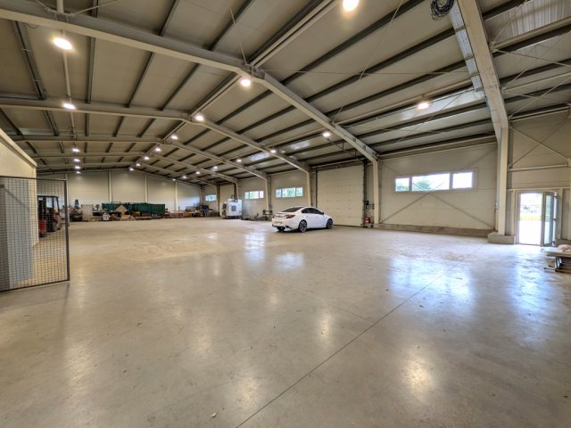 Eladó ipari ingatlan, Hajdúböszörményen 319.8 M Ft