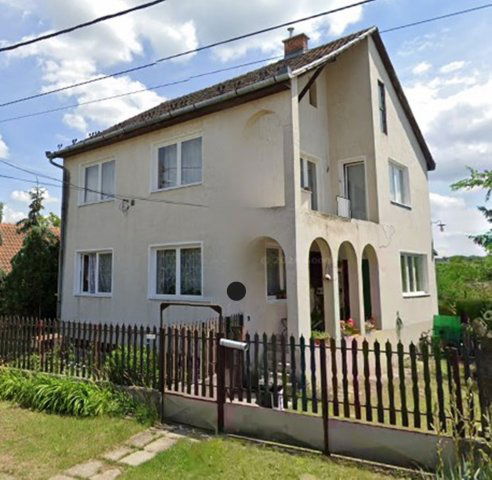 Eladó családi ház, Fóton 65 M Ft, 2+1 szobás
