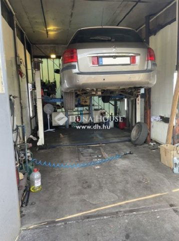 Eladó ipari ingatlan, Budapesten, XVI. kerületben 120 M Ft