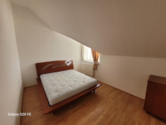 Eladó téglalakás, Vecsésen 74.9 M Ft, 4 szobás