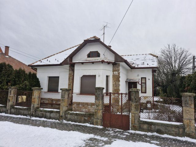 Eladó családi ház, Pomázon, Szőlőtelep utcában 87 M Ft