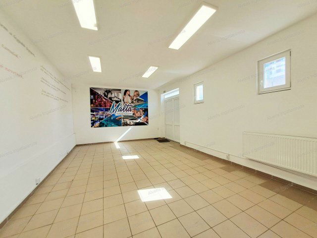 Kiadó üzlethelyiség, Nyíregyházán 599 E Ft / hó