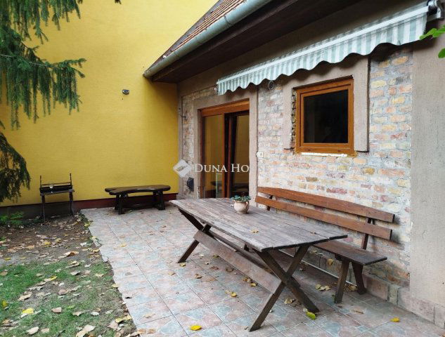 Eladó ikerház, Gárdonyban 73 M Ft, 4 szobás