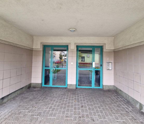 Eladó téglalakás, XV. kerületben, Illyés Gyula utcában