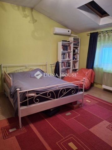 Eladó téglalakás, Budapesten, XX. kerületben 120 M Ft