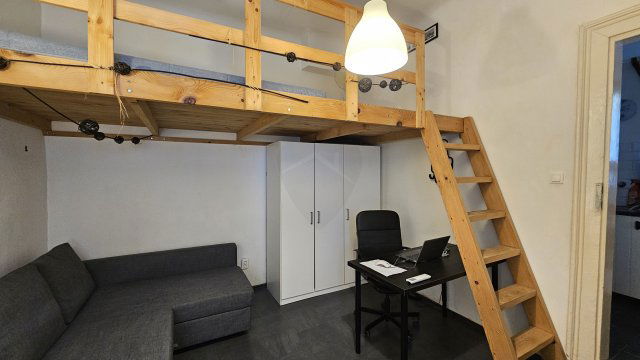 Eladó téglalakás, Budapesten, VIII. kerületben 31.5 M Ft