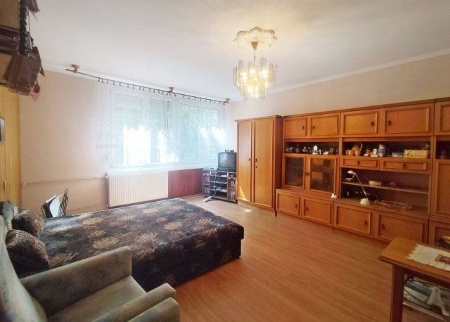 Eladó téglalakás, Dombóváron 24.4 M Ft, 2 szobás