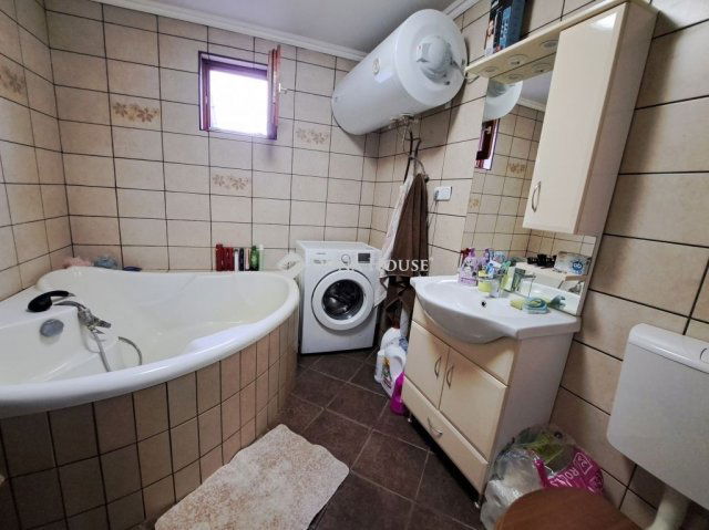 Eladó családi ház, Ócsán 42.9 M Ft, 3 szobás