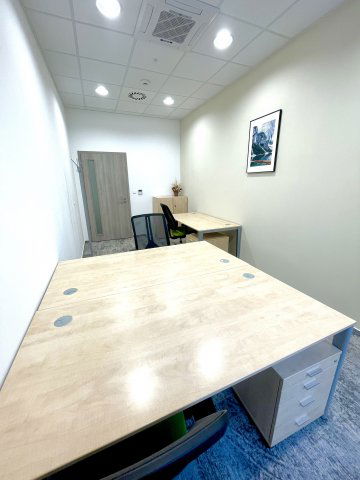 Kiadó iroda, Debrecenben, Barna utcában 229 E Ft / hó, 1 szobás