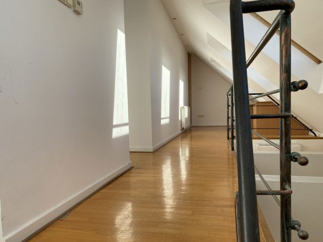 Eladó téglalakás, Budapesten, V. kerületben 160 M Ft, 4 szobás