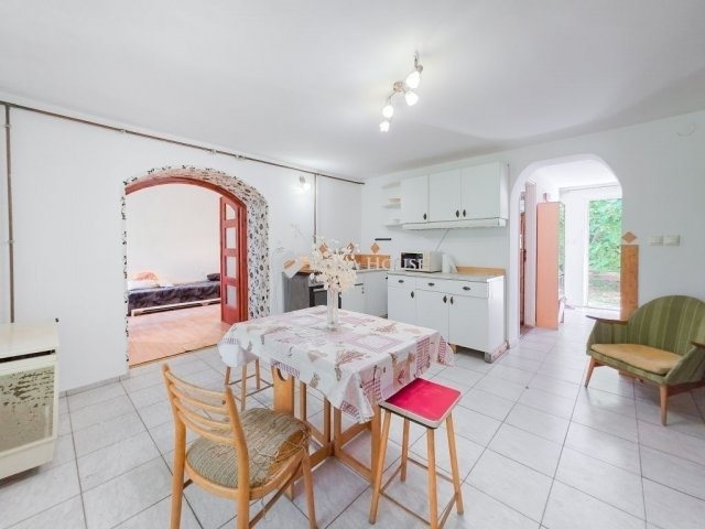 Eladó ikerház, Velencén 84.9 M Ft, 4 szobás